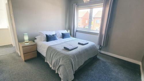 Garden Dwellcome Home 3 Bedroom House