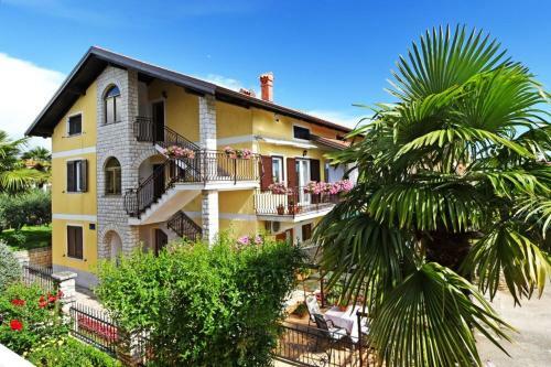 Hostal Apartments And Rooms Branka