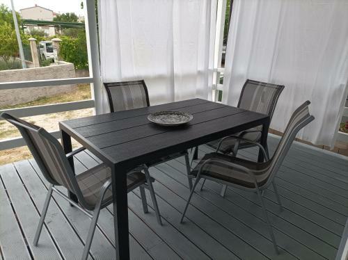 Holiday Home Sunny Deck