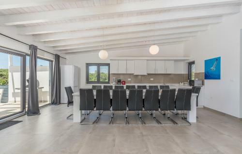 Villa Luna Holiday Home