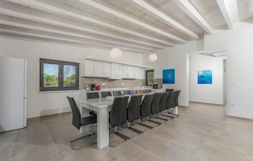 Villa Luna Holiday Home