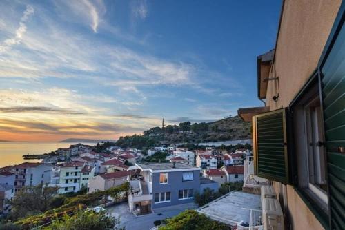 Apartments Villa Vesna Podgora - Cdm05026-cya