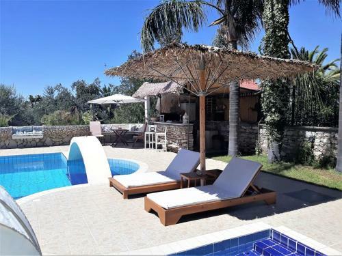 Villa Luxury Country House In Kalamata / Sp