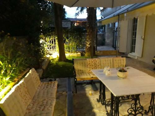 Villa Luxury Country House In Kalamata / Sp