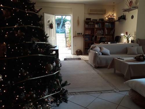 Villa Luxury Country House In Kalamata / Sp