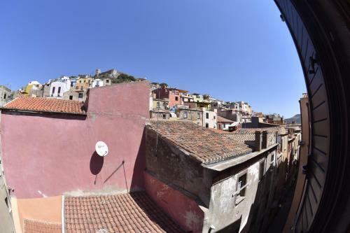 Apartamento Il Tetto Nel Cuore Di Bosa