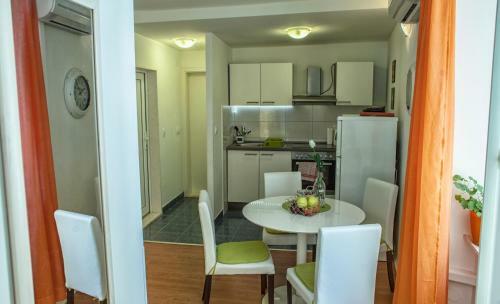 West Wall Apartment