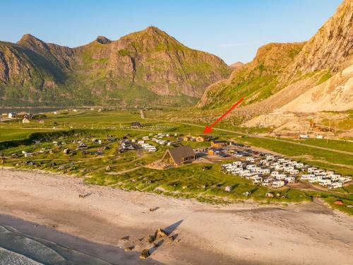 Lofoten Beach Camp