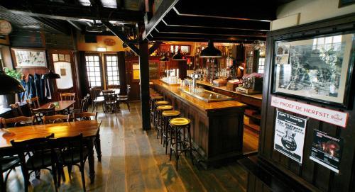 Hotel Caf� Restaurant De Ploeg