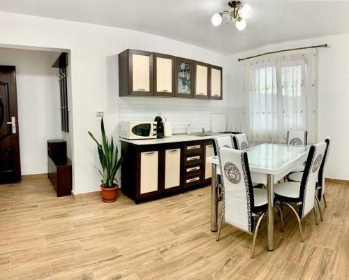 Cazare Apartament Orsova