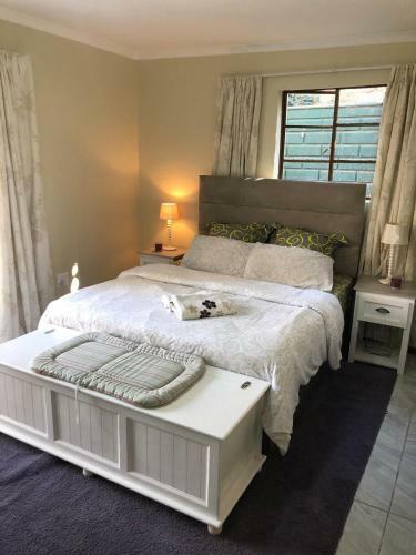 Apartamento Cozy One Bedroom Garden Cottage