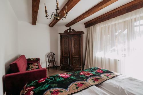 Hostal Casa De Sub Munte