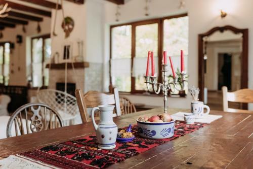 Hostal Casa De Sub Munte