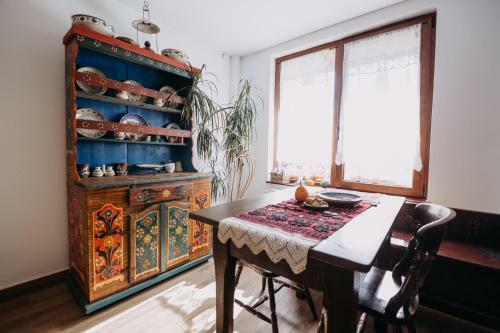 Hostal Casa De Sub Munte