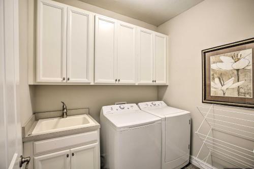 Sunny Ft Myers Abode With Community Amenities!