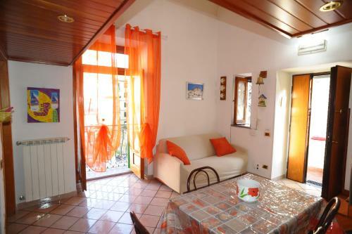 Daniela House