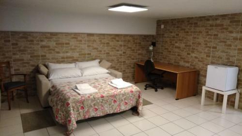 Hostal Monolocale Via Leopardi