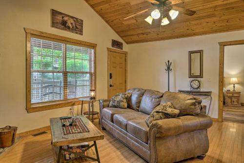 Lakeside Resort Retreat With Pool Access And Deck