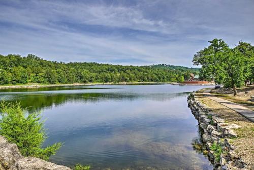 Lakeside Resort Retreat With Pool Access And Deck