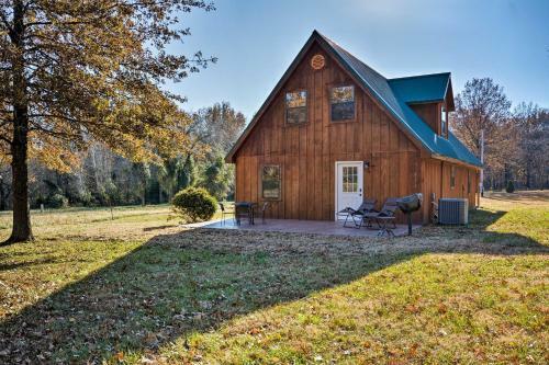 Luxury Cabin With Pond, Working Ranch Near Nevada, Mo