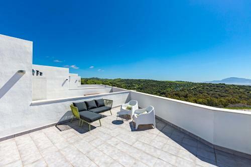 Apartamento Terraza, Vistas Y Piscina - Simplytarifa