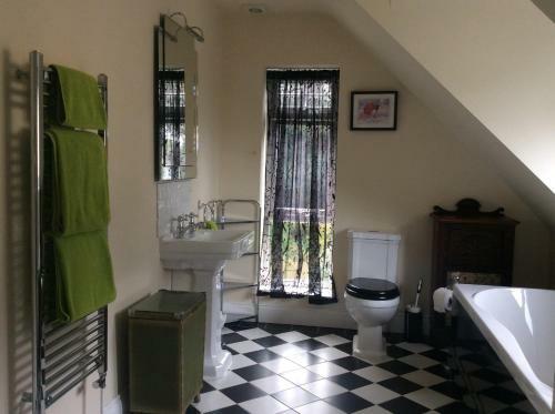 Bed & Breakfast Heatherdene House