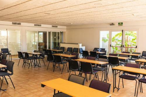 Hotel L'alf�s Oasis