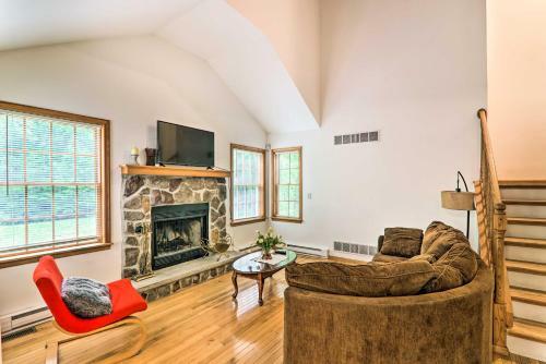 Poconos Home By Camelback Less Than 6 Mi To Mt Airy Casino