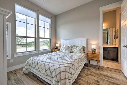 Upscale Austin Area Escape - Families Welcome
