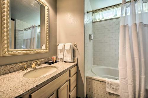 Evolve Sheboygan Villa, Steps To Lake Michigan!