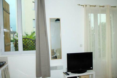Apartamento Cosy Like Home ! Superbe Studio Et Terrasse � 8 Min de Paris !