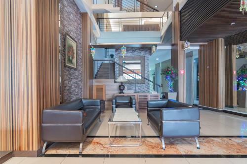 Hotel Setrasari Bandung Redpartner