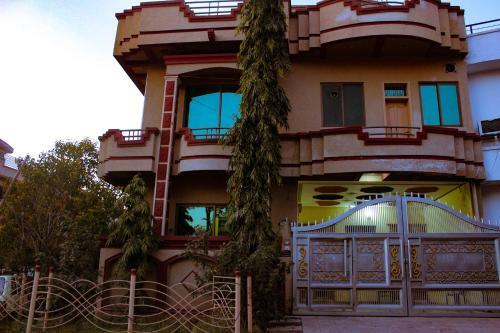 Hostal Royal Guest House