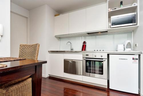 Qv Harbour Living Apartment