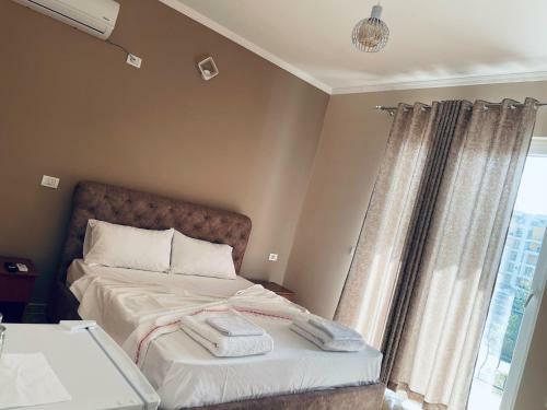 Hotel Fama