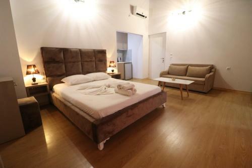 Lido Apartments