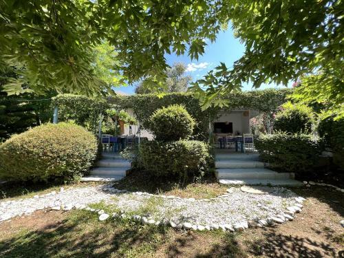 Hotel Garden Villa Naza