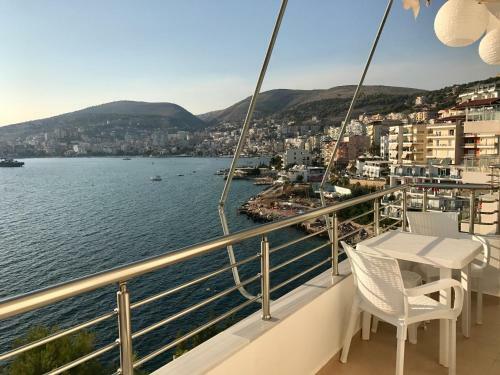 Seaside View Apartment