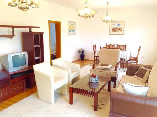 Villa "picnic" ??? " ???? "