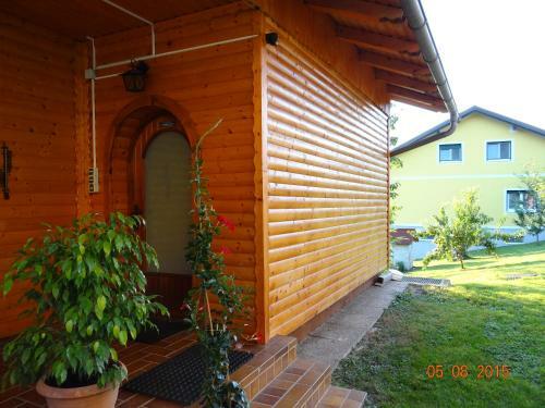 Hostal Ferienwohnungen Resch