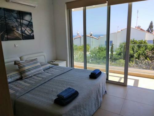 Mylos 2 Bedroom Villa (sleeps 5) With Private Pool