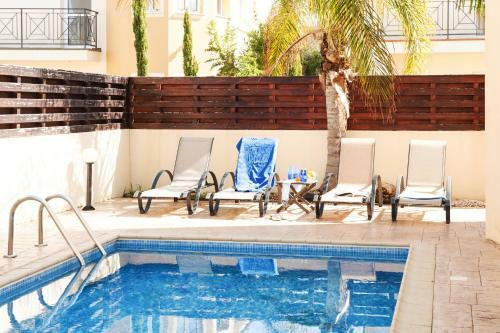 Crystal Blue Villa In A Perfect Location