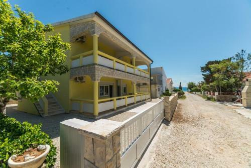 Apartments Vam