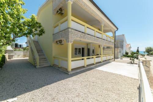 Apartments Vam