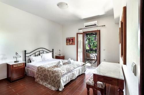 Apartamento Douliana Villas