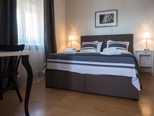 Hostal Apartments Nino 1
