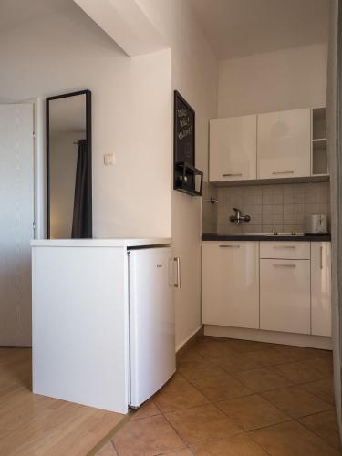 Hostal Apartments Nino 1