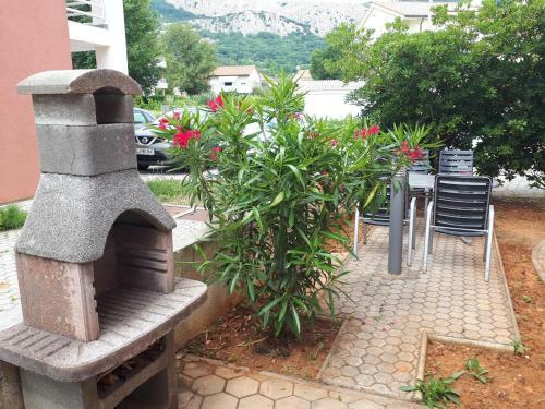 Apartment Nika, 4*, 2-bedroom, Barbecue