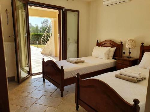 Villa Aspa's Verde Palazzo - Very Close To The Beach
