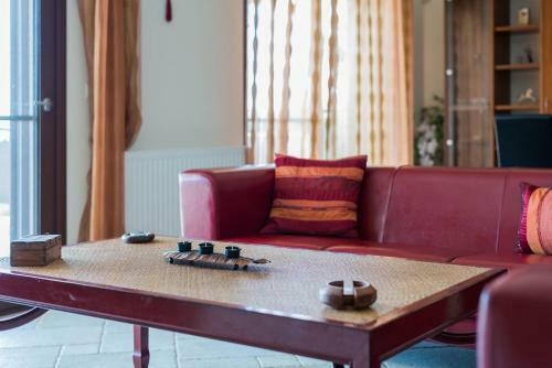 Villa Aspa's Verde Palazzo - Very Close To The Beach